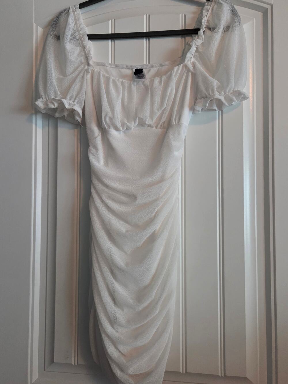 WINDSOR White Mesh Ruched Bodycon Mini Dress Puff Sleeve Sz S Sorority Bridal